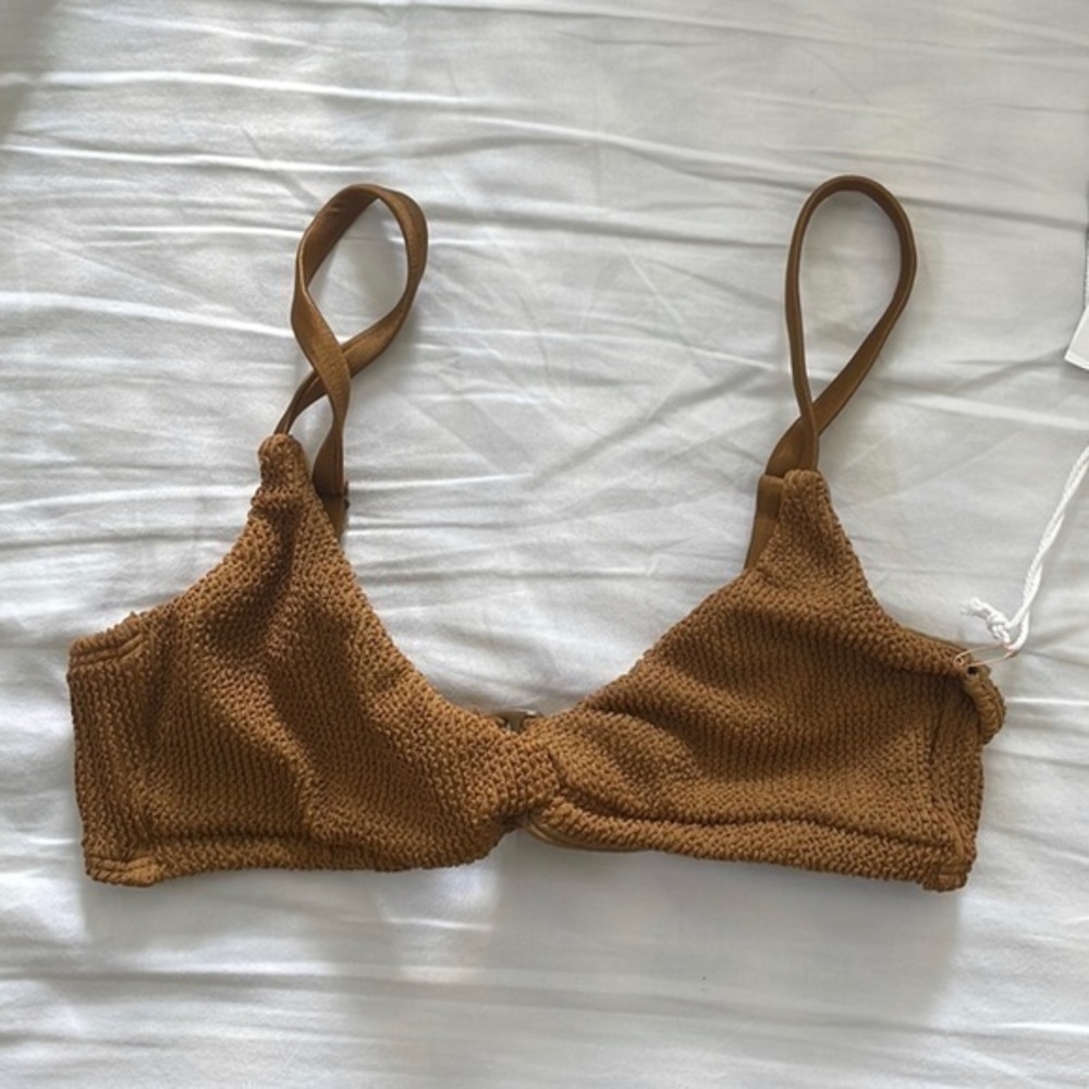 *3 Swim Tops Bundle* Medium Good American and L Space